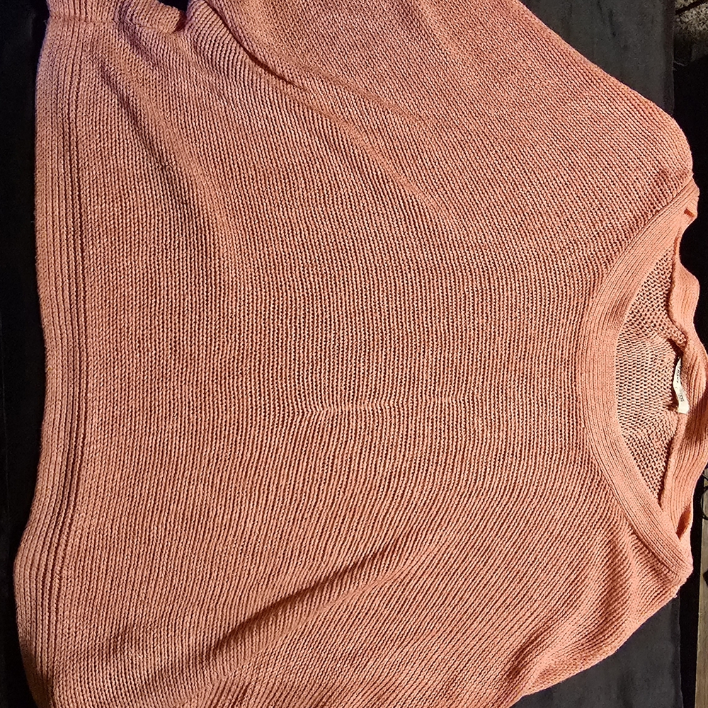Old Navy Pink Crew Neck Ribbed Sweater